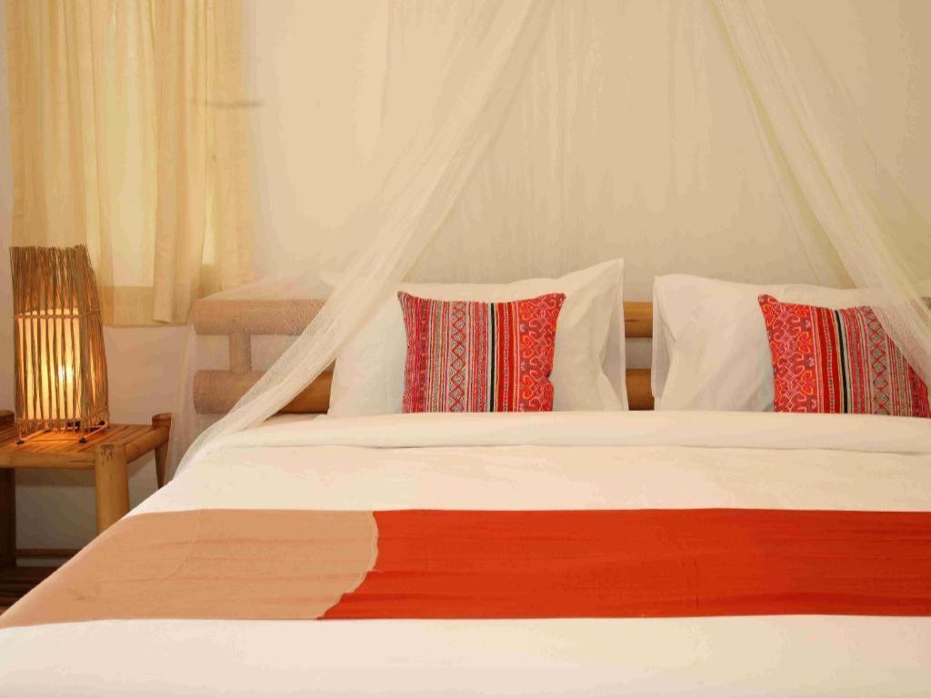 Him Naam Pai Resort Екстер'єр фото